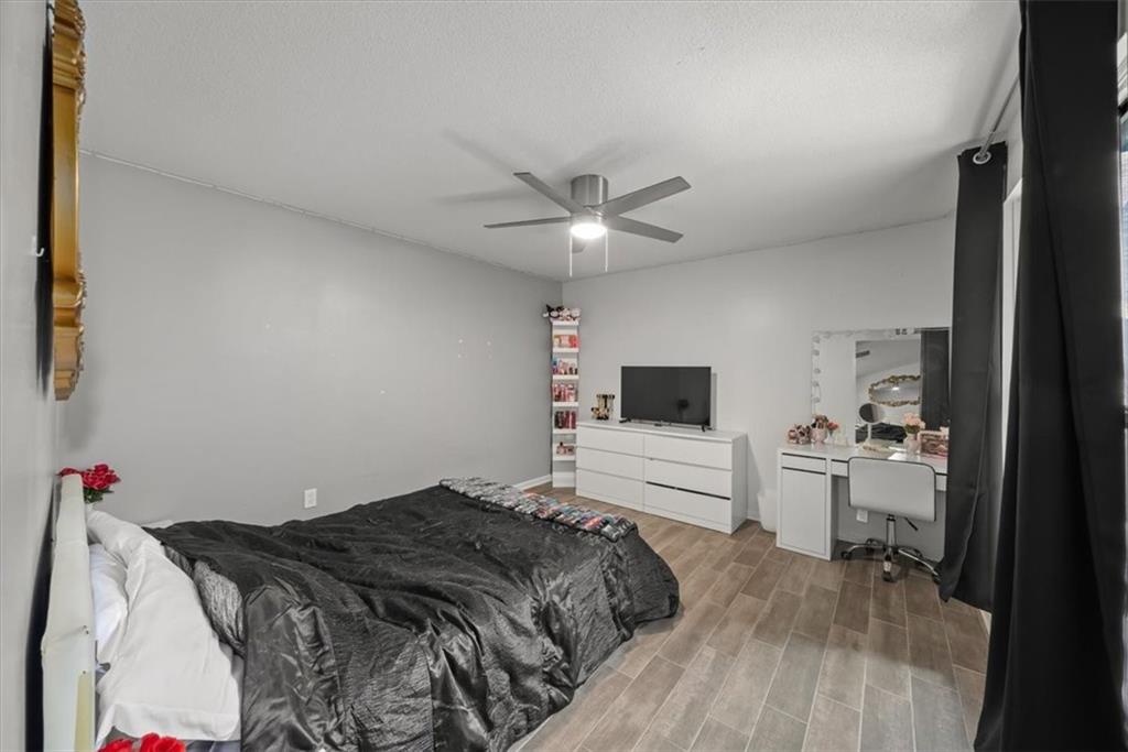 4057 Walnut Street Unit: 7