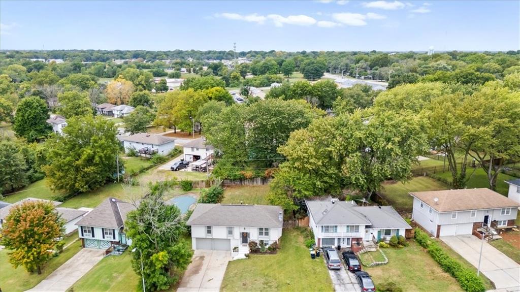 11604 Manchester Avenue