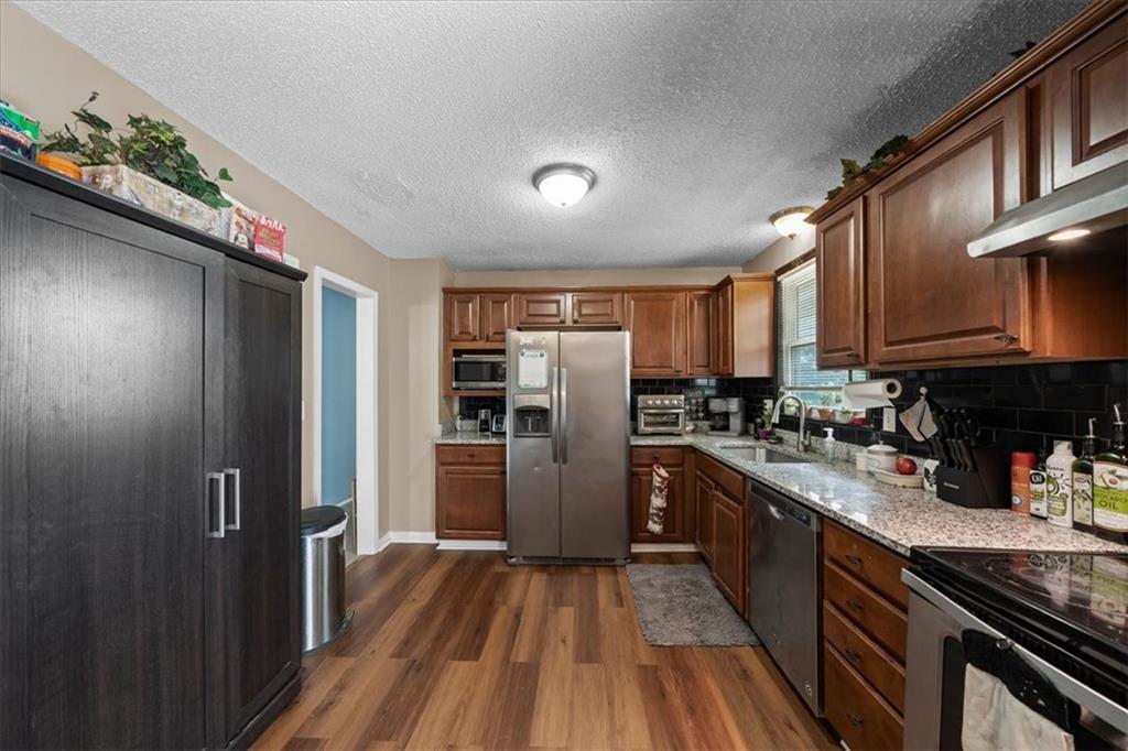 11604 Manchester Avenue