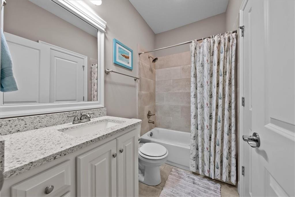 15908 Fontana Street Unit: 240