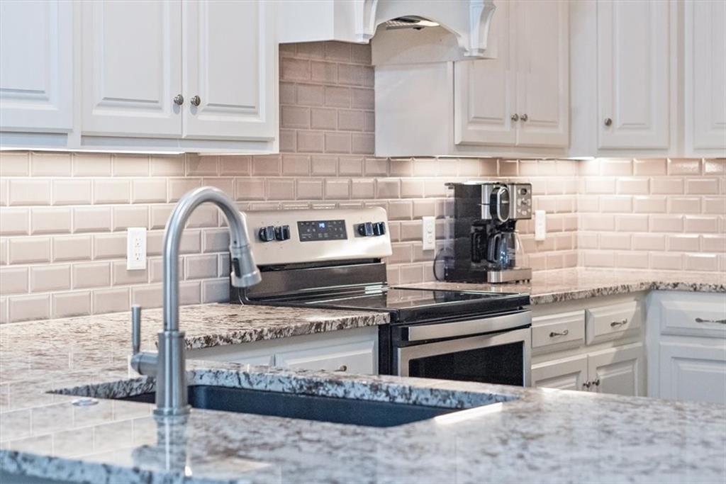 15908 Fontana Street Unit: 240