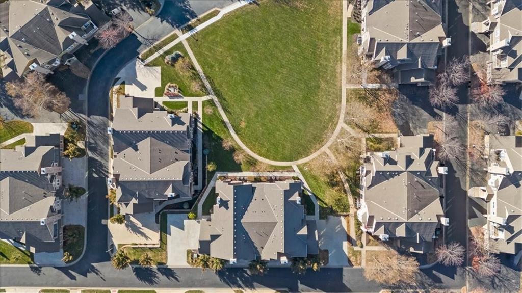 15908 Fontana Street Unit: 240