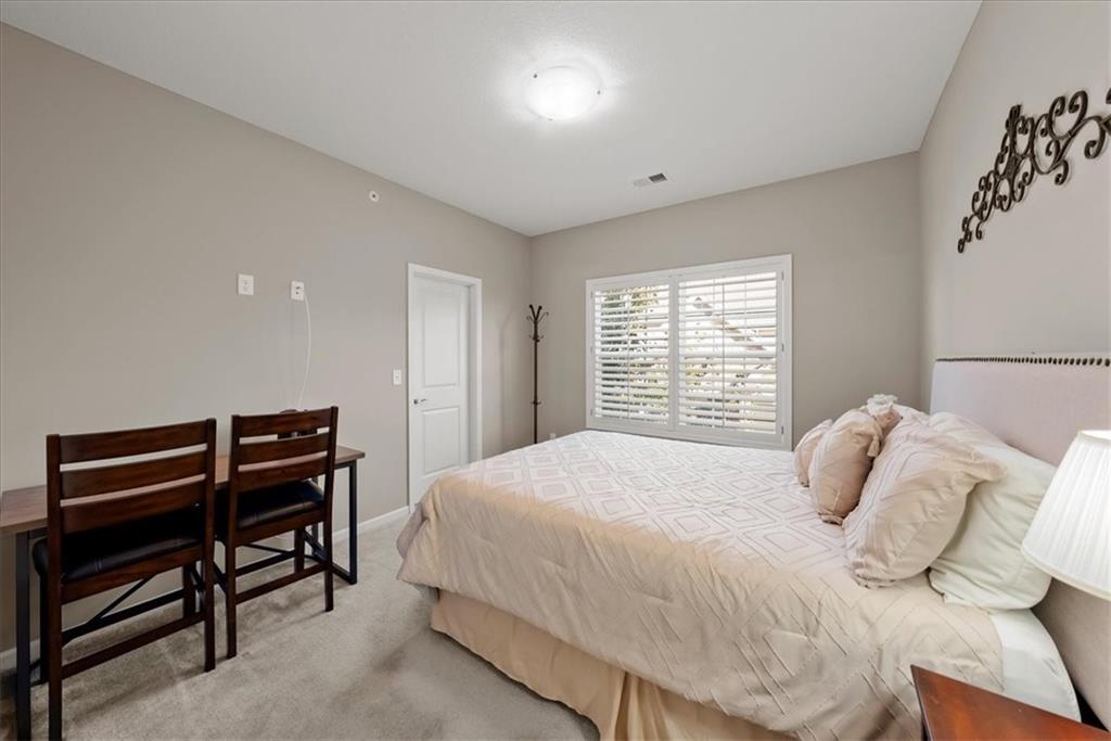 15908 Fontana Street Unit: 240