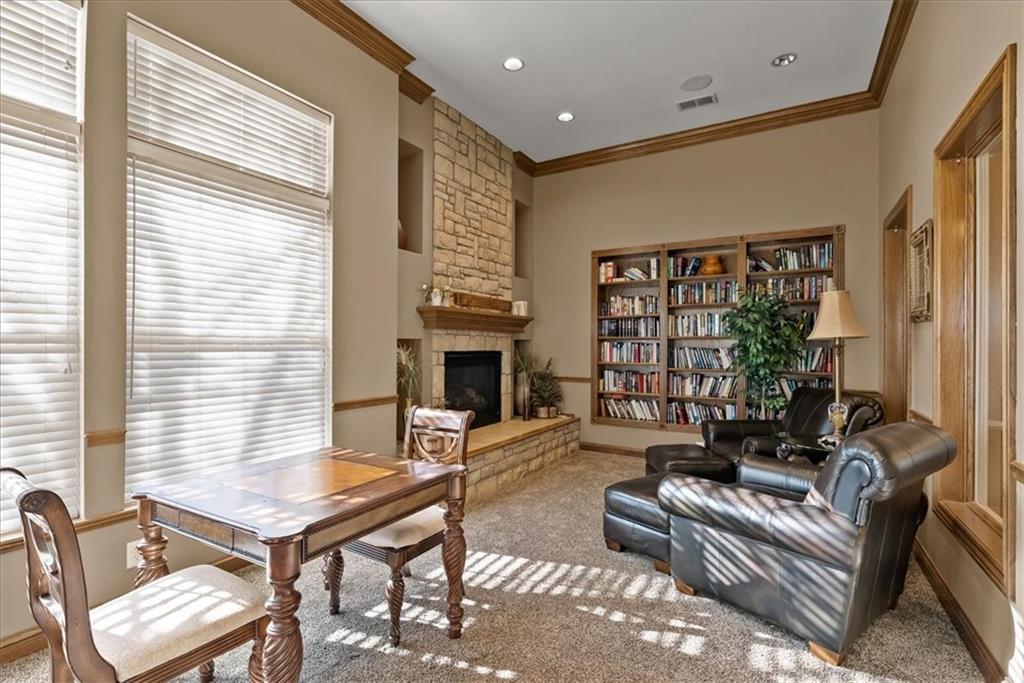 15908 Fontana Street Unit: 240