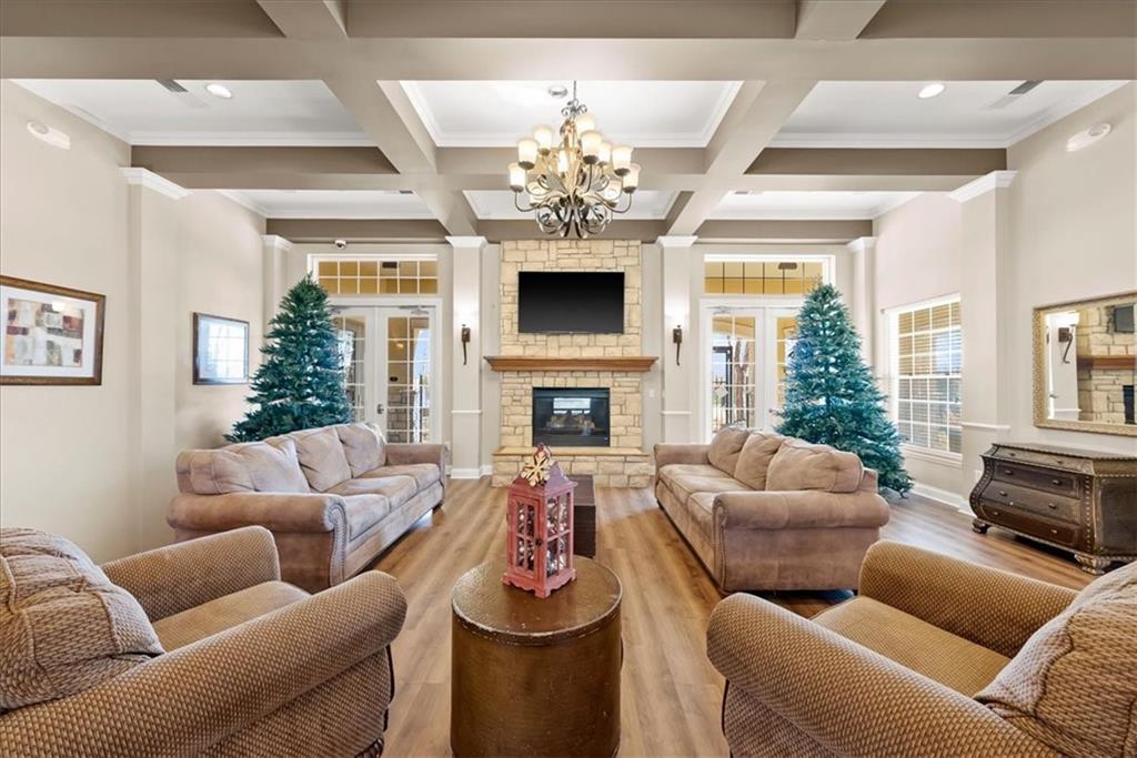 15908 Fontana Street Unit: 240