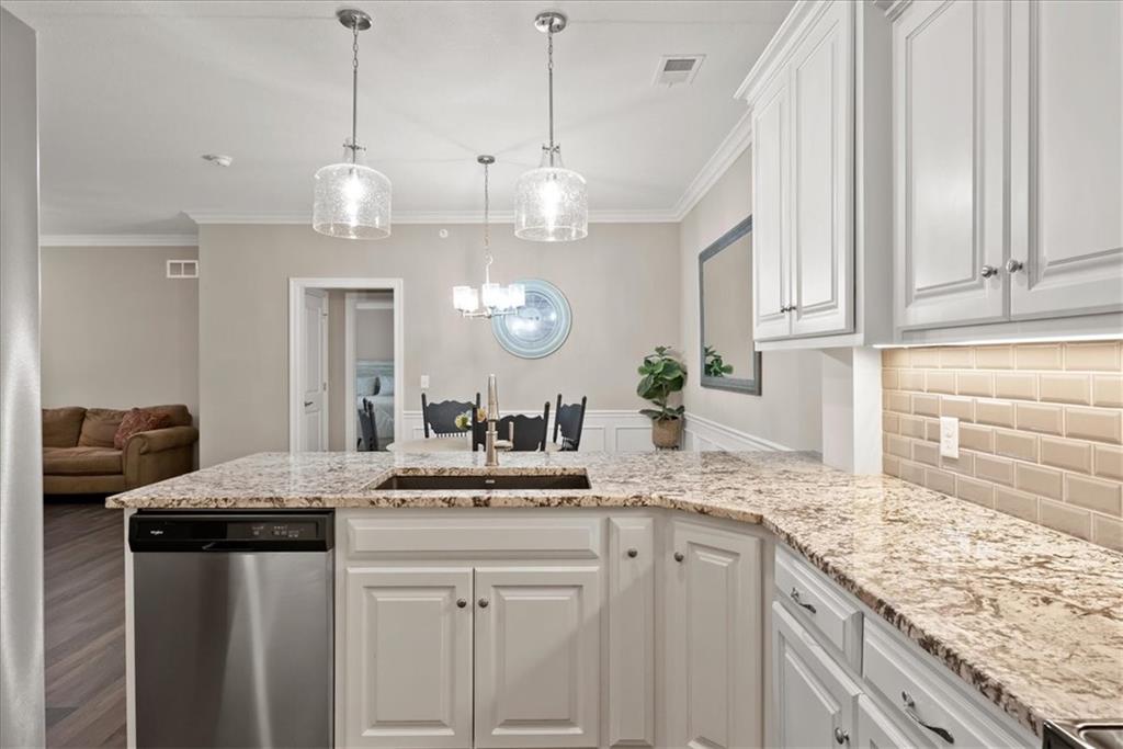 15908 Fontana Street Unit: 240