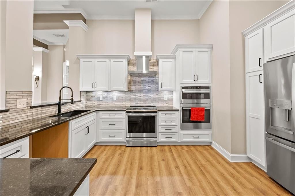 15908 Fontana Street Unit: 240