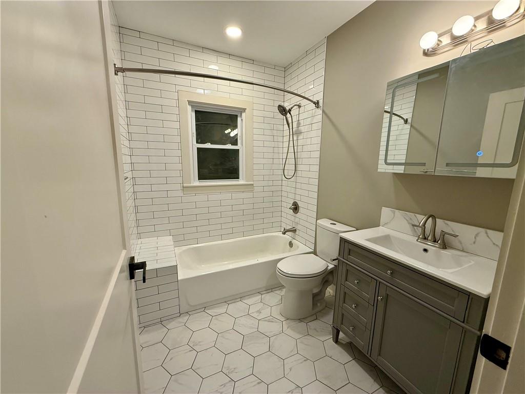 3704 Baltimore Avenue Unit: 2S