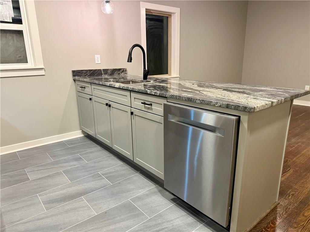 3704 Baltimore Avenue Unit: 2S