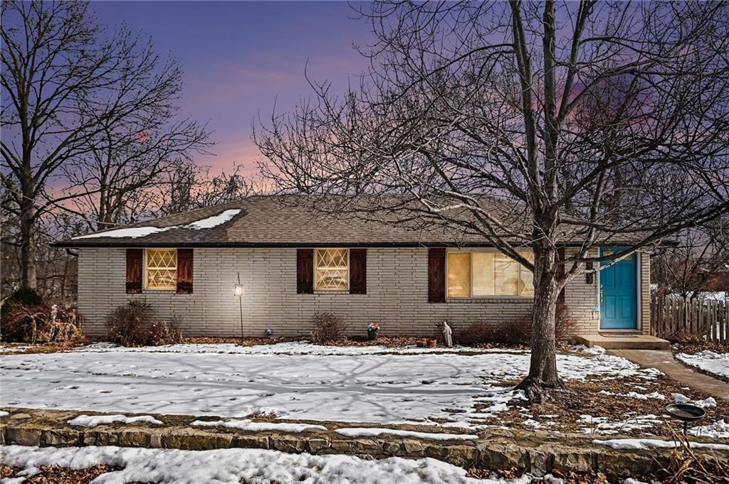 5103 NW High Drive Terrace
