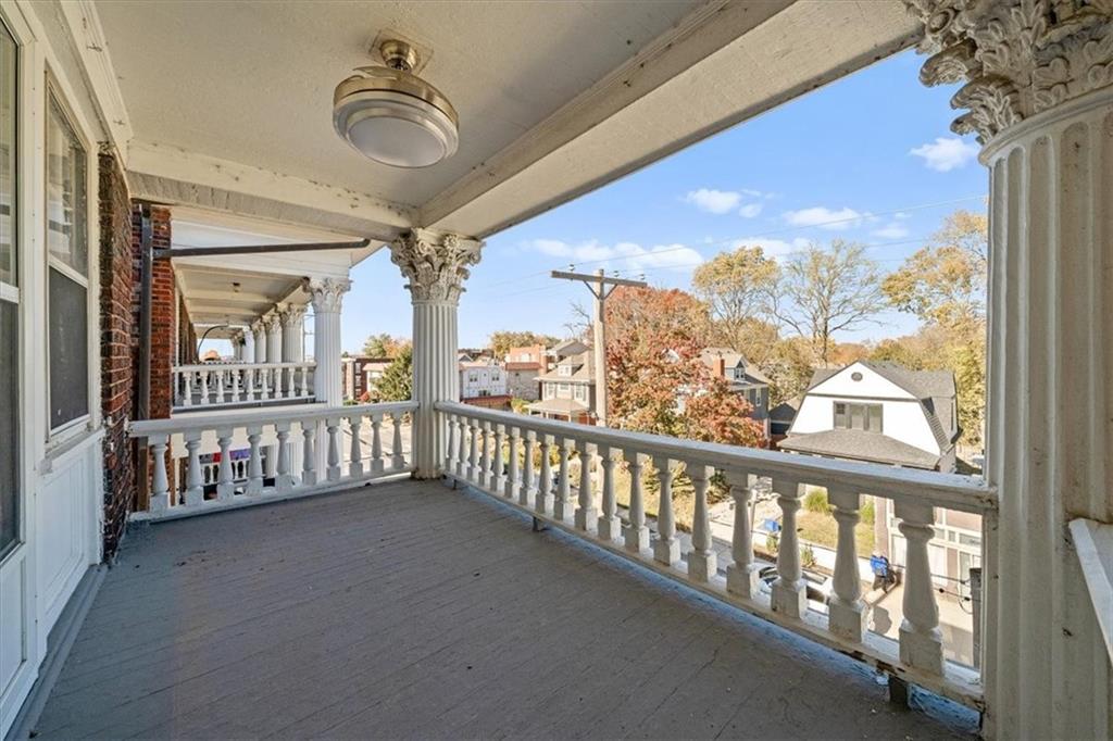 311 E 43rd Street Unit: 3W