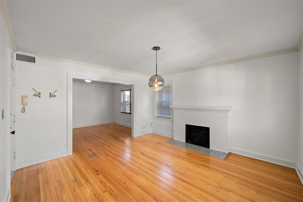 311 E 43rd Street Unit: 3W