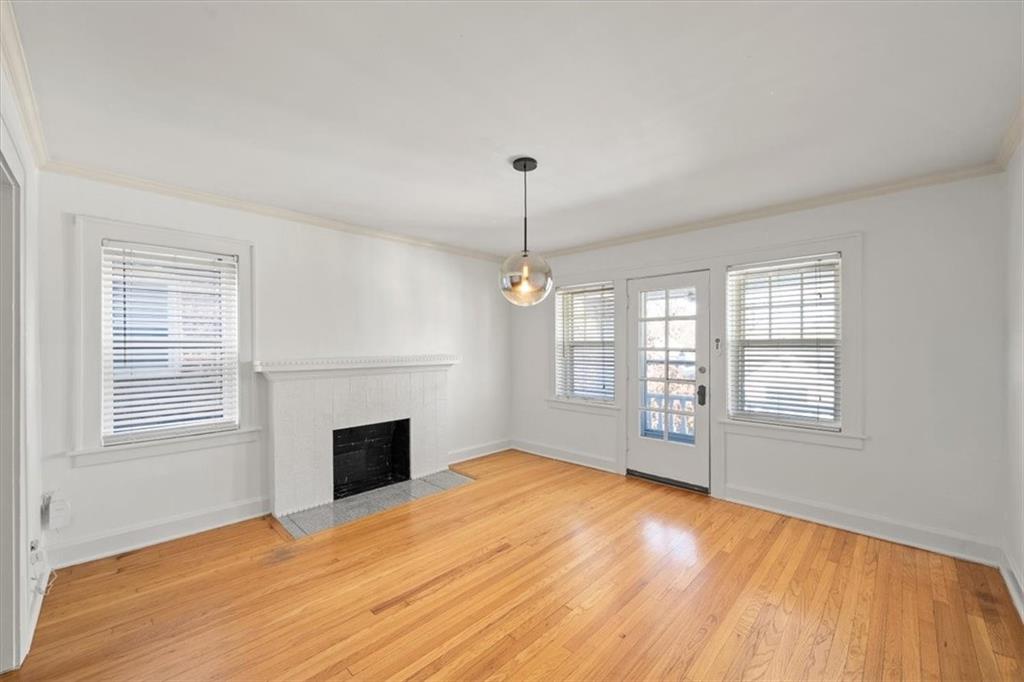 311 E 43rd Street Unit: 3W