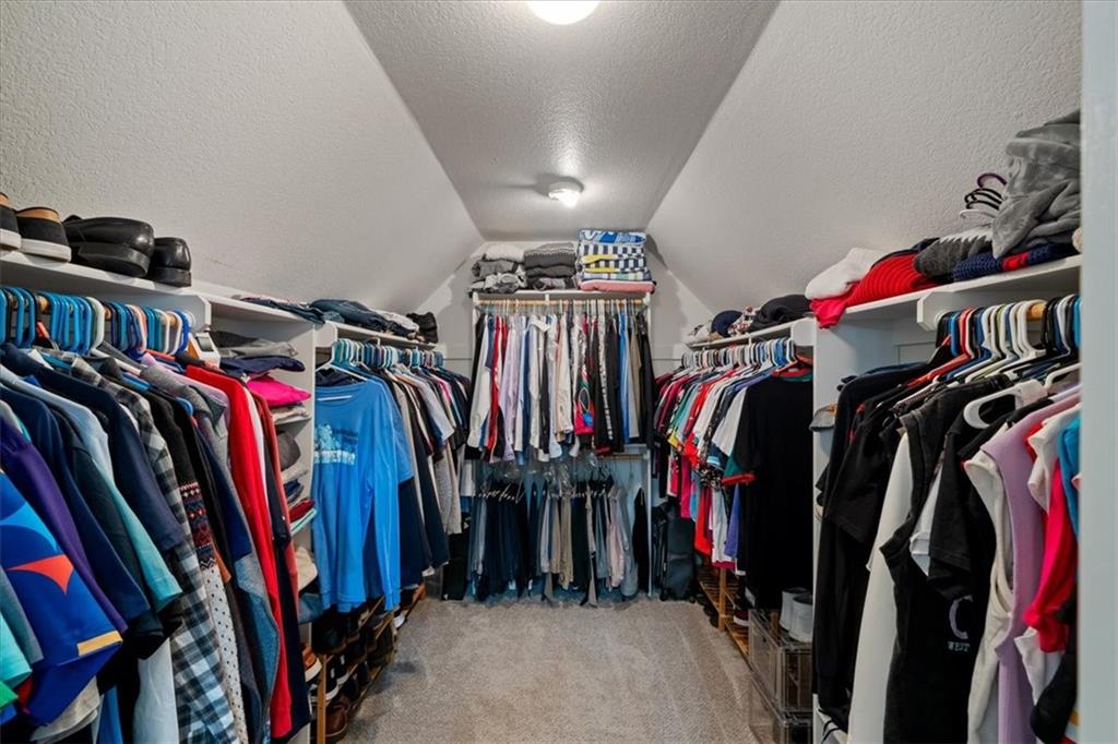 5924 NE Parks View Place