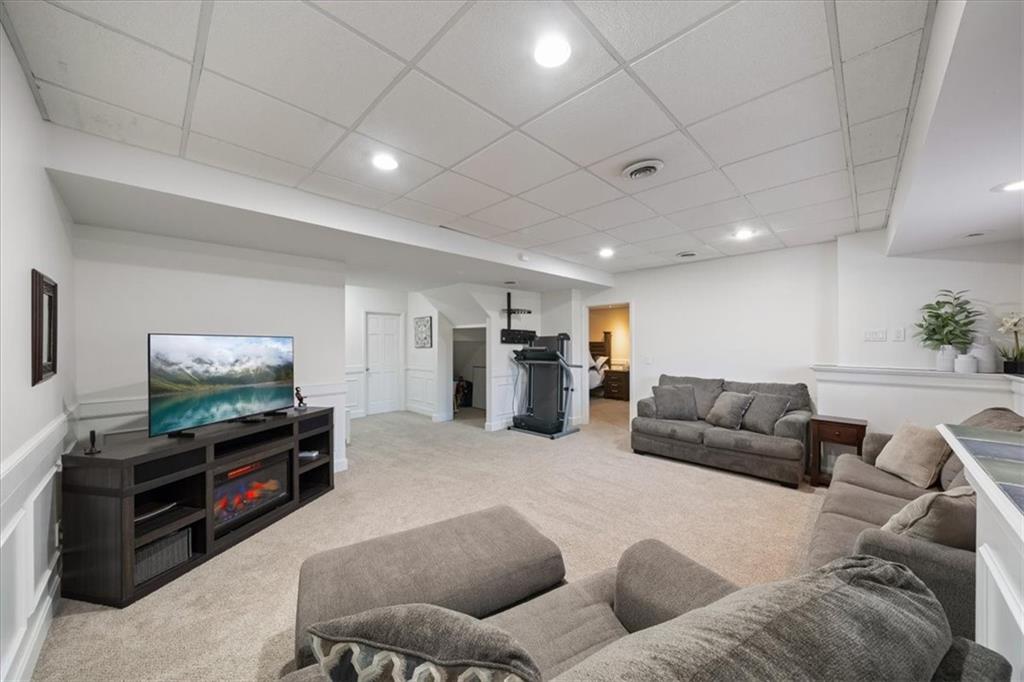 5924 NE Parks View Place