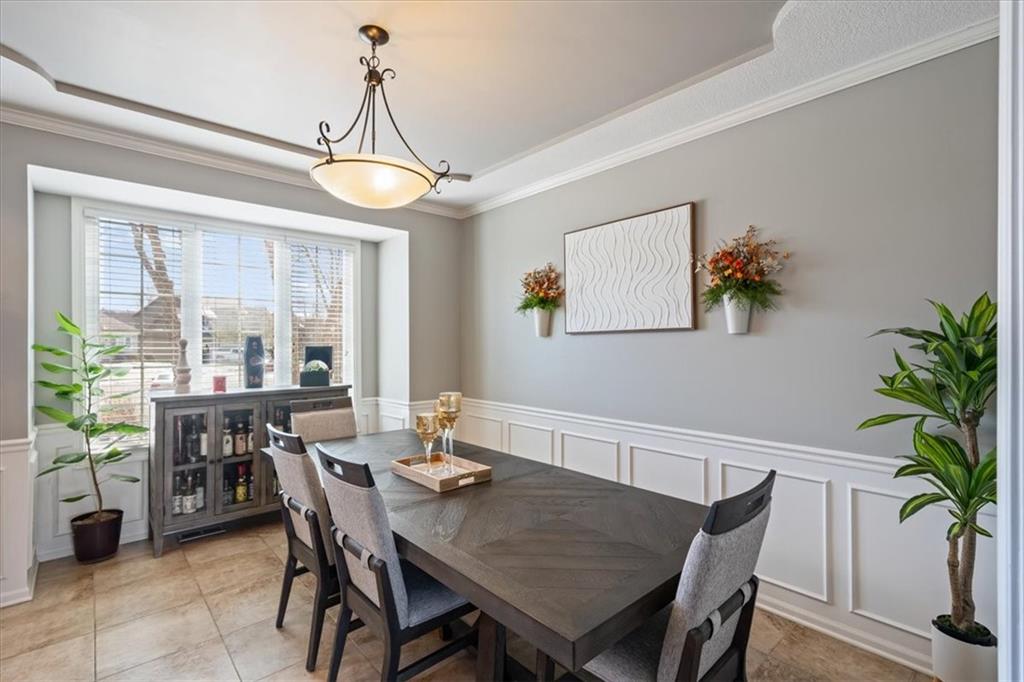 5924 NE Parks View Place