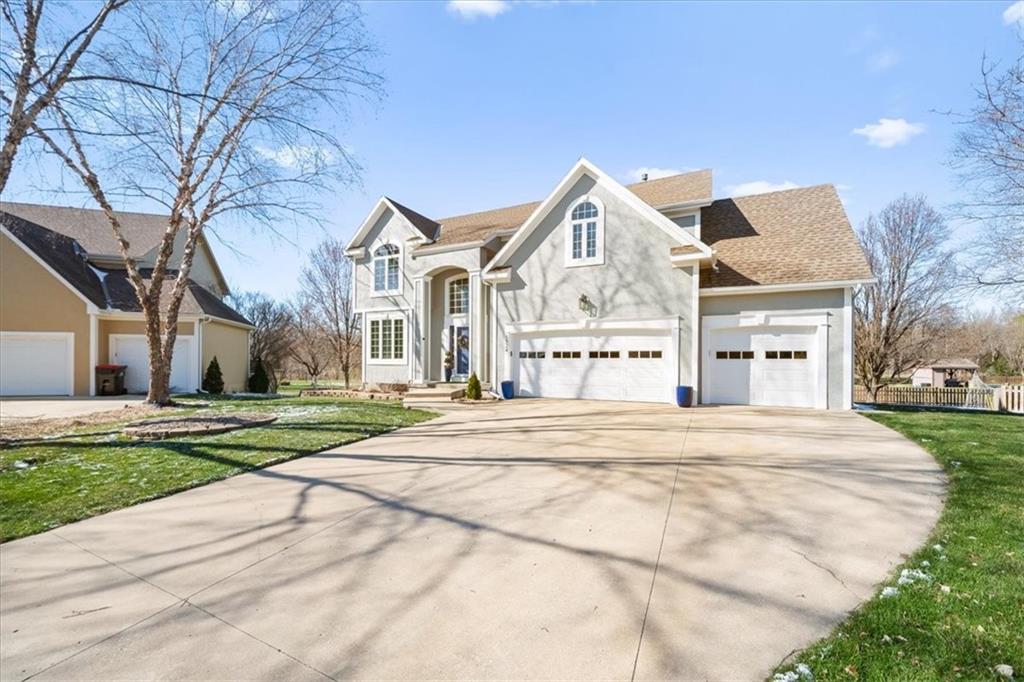 5924 NE Parks View Place