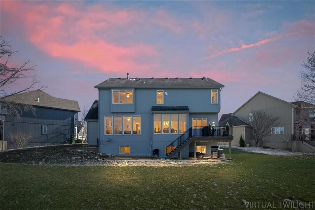 5924 NE Parks View Place