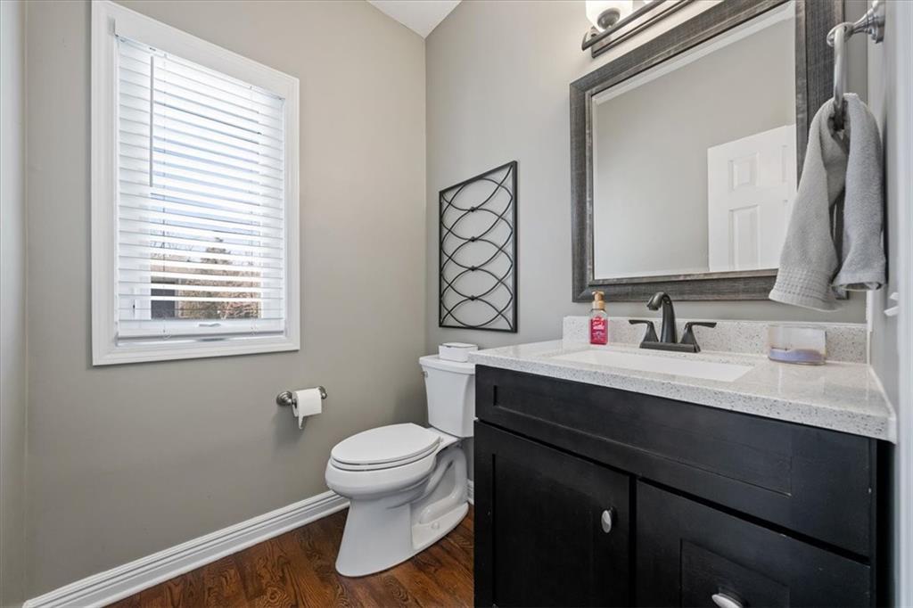 5924 NE Parks View Place