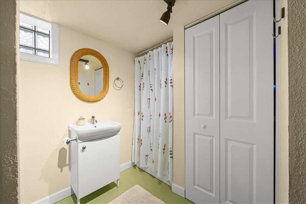 5431 Dearborn Street