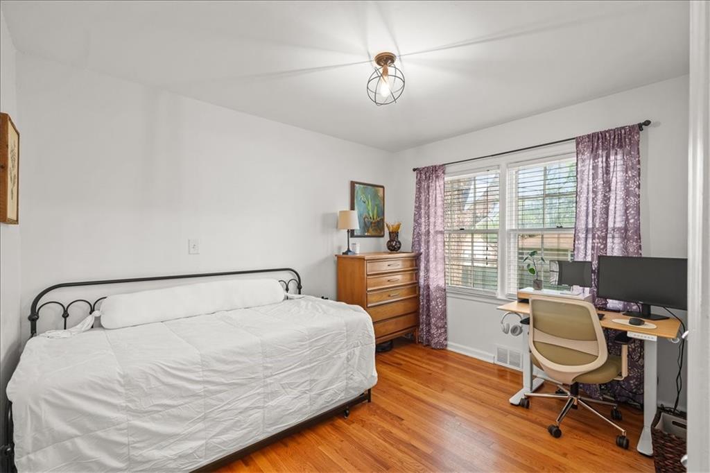 5431 Dearborn Street