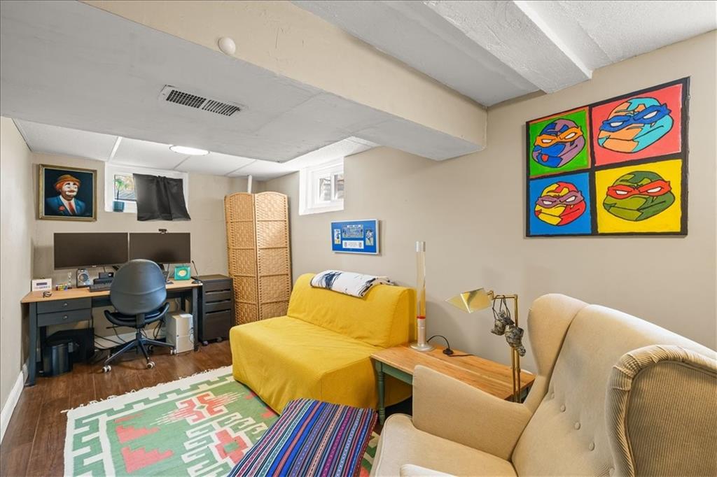 5431 Dearborn Street