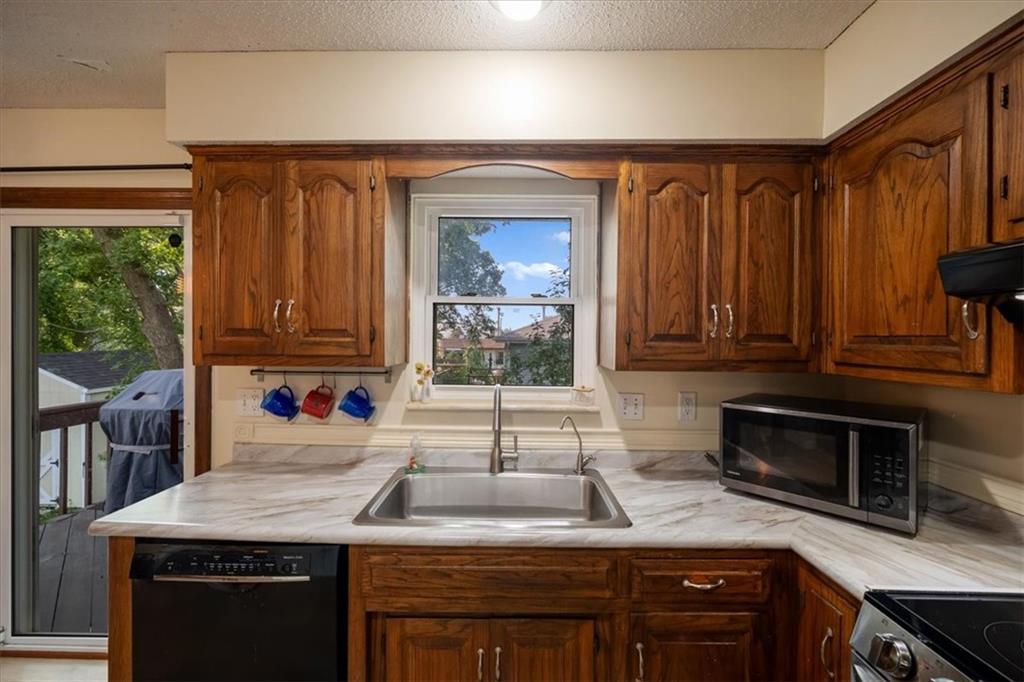 14215 W 94th Terrace