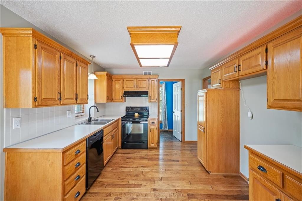 1206 SW Eastman Court