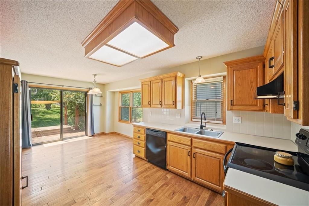 1206 SW Eastman Court