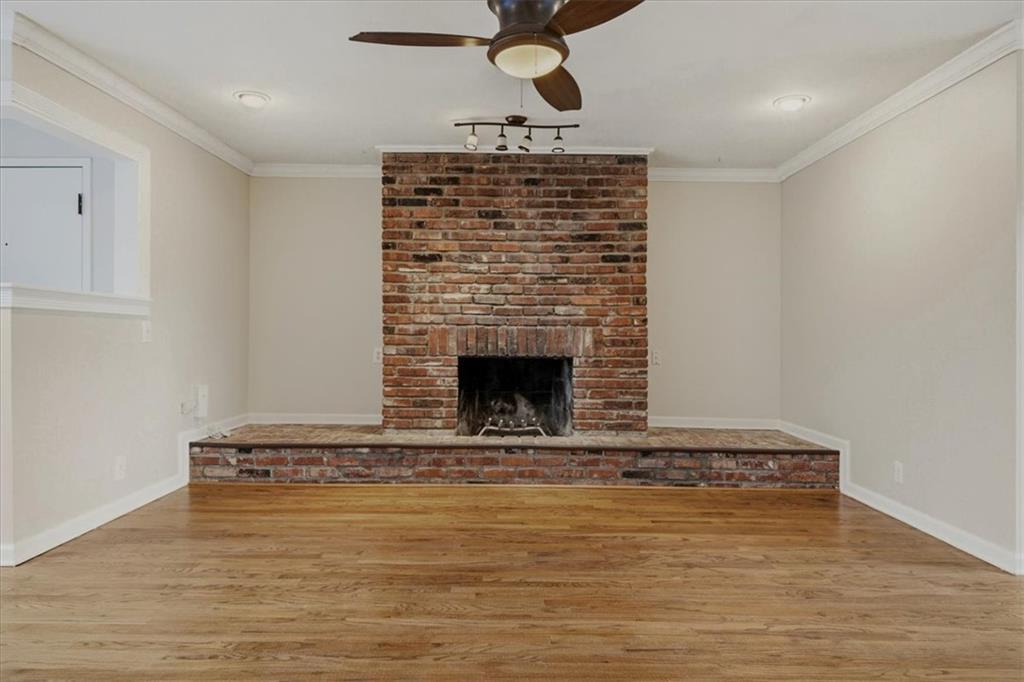 4056 Warwick Boulevard Unit: 6