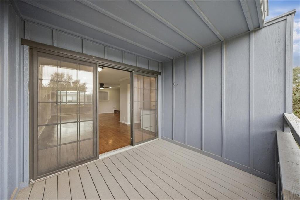 4056 Warwick Boulevard Unit: 6