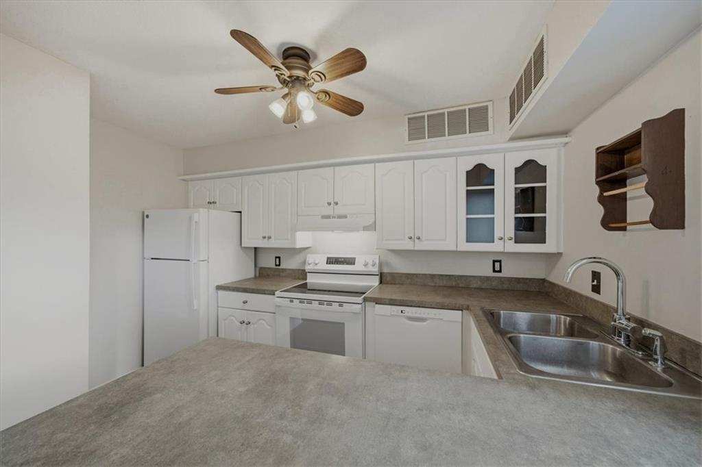 4056 Warwick Boulevard Unit: 6