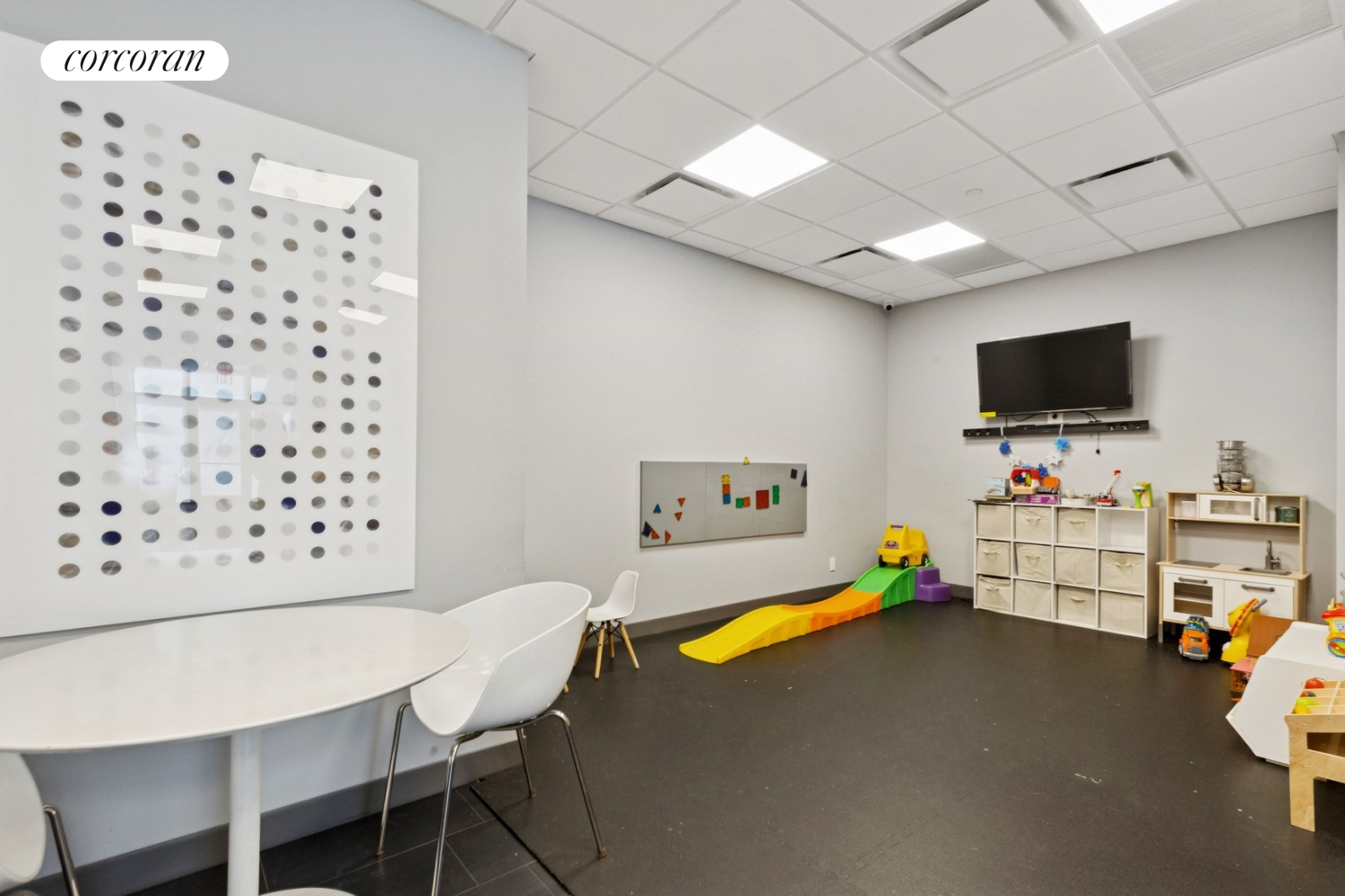 61 W 62ND Street 8CB