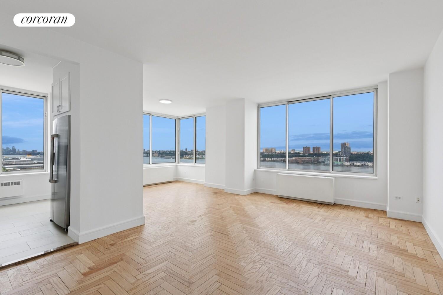200 RIVERSIDE Boulevard 23A