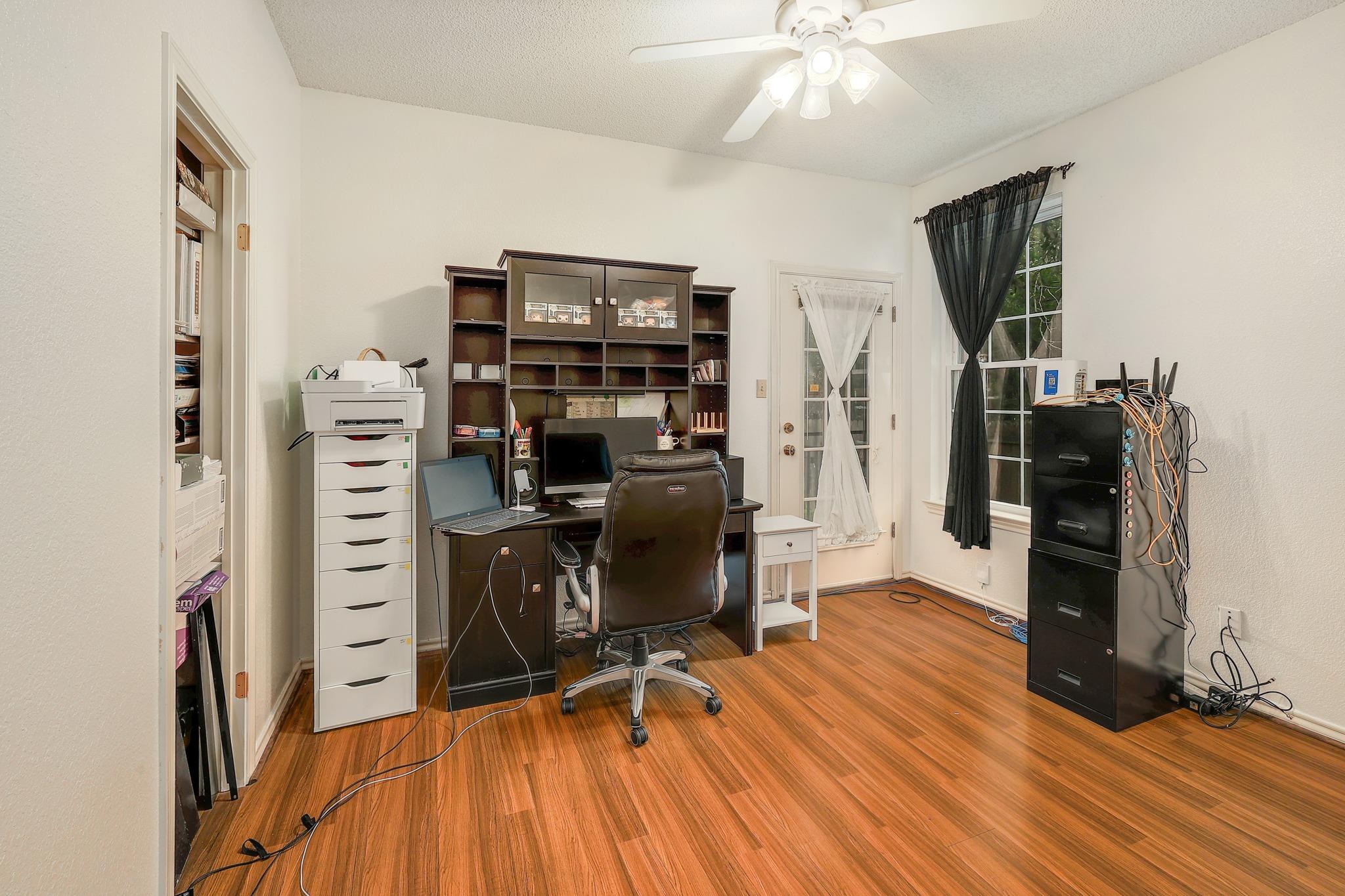 2601 Starling DR