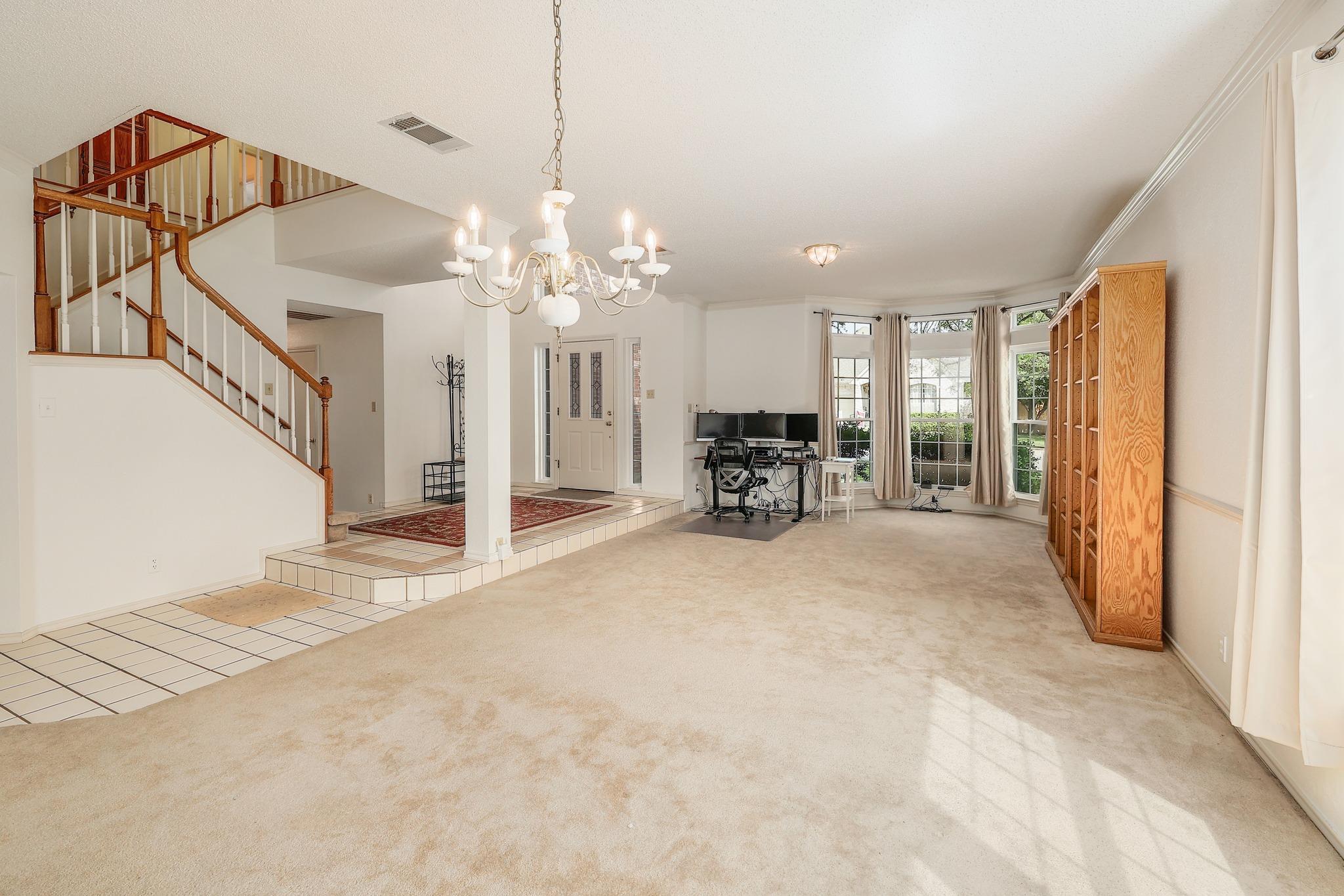 2601 Starling DR