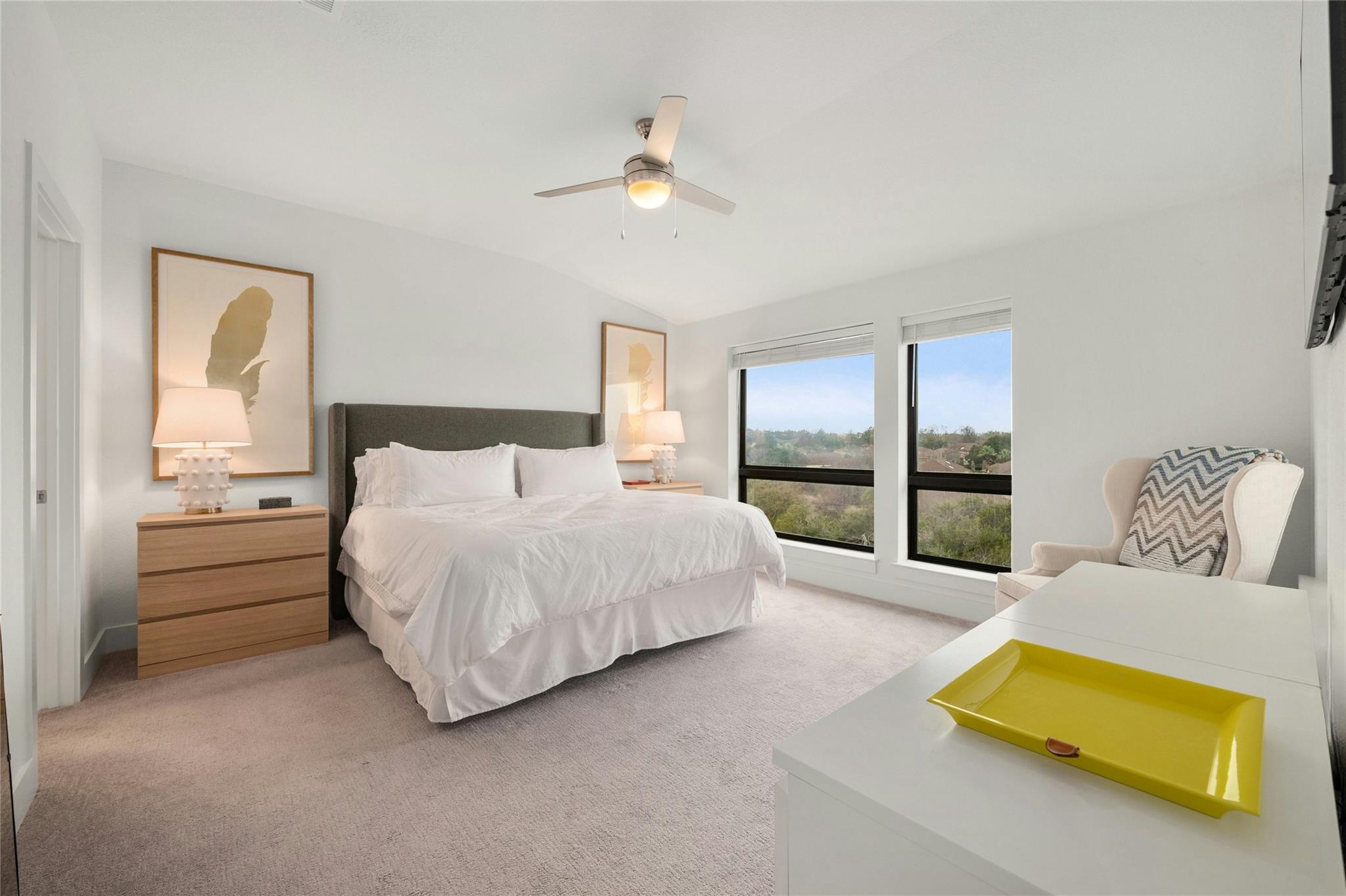 2050 Lohmans Spur RD # 101