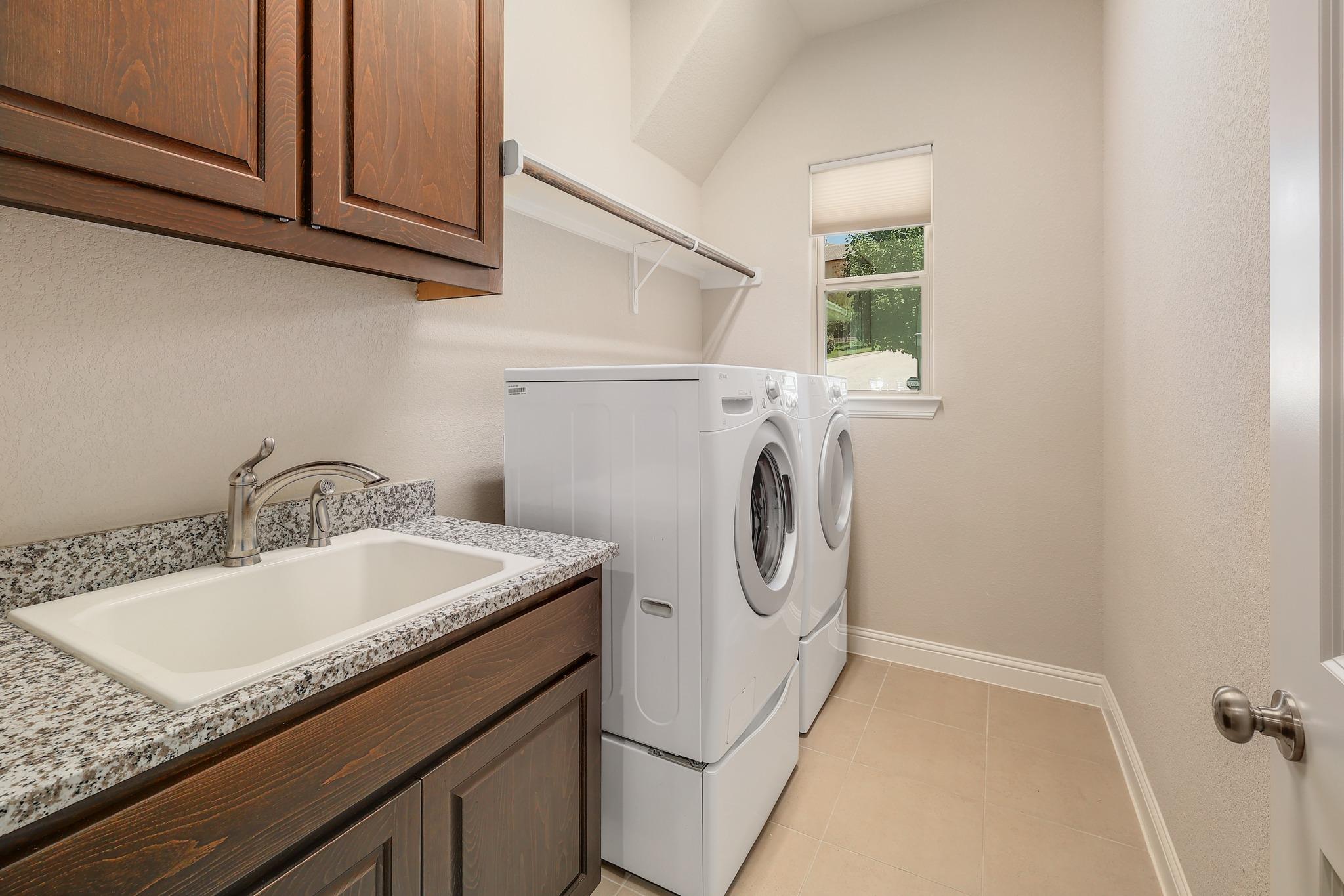 512 Summer Wilson CV