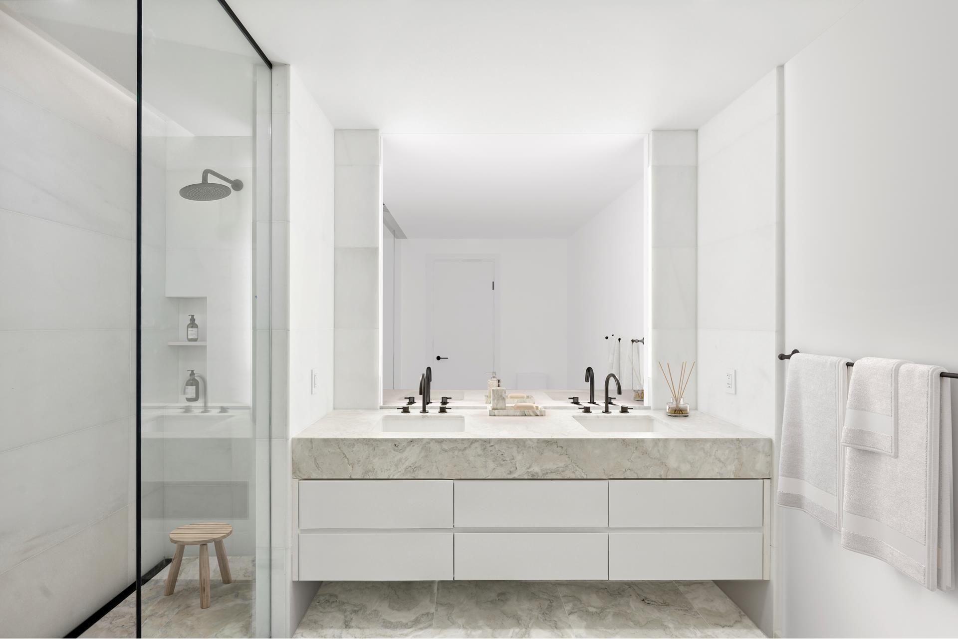 66 CLINTON Street 3B