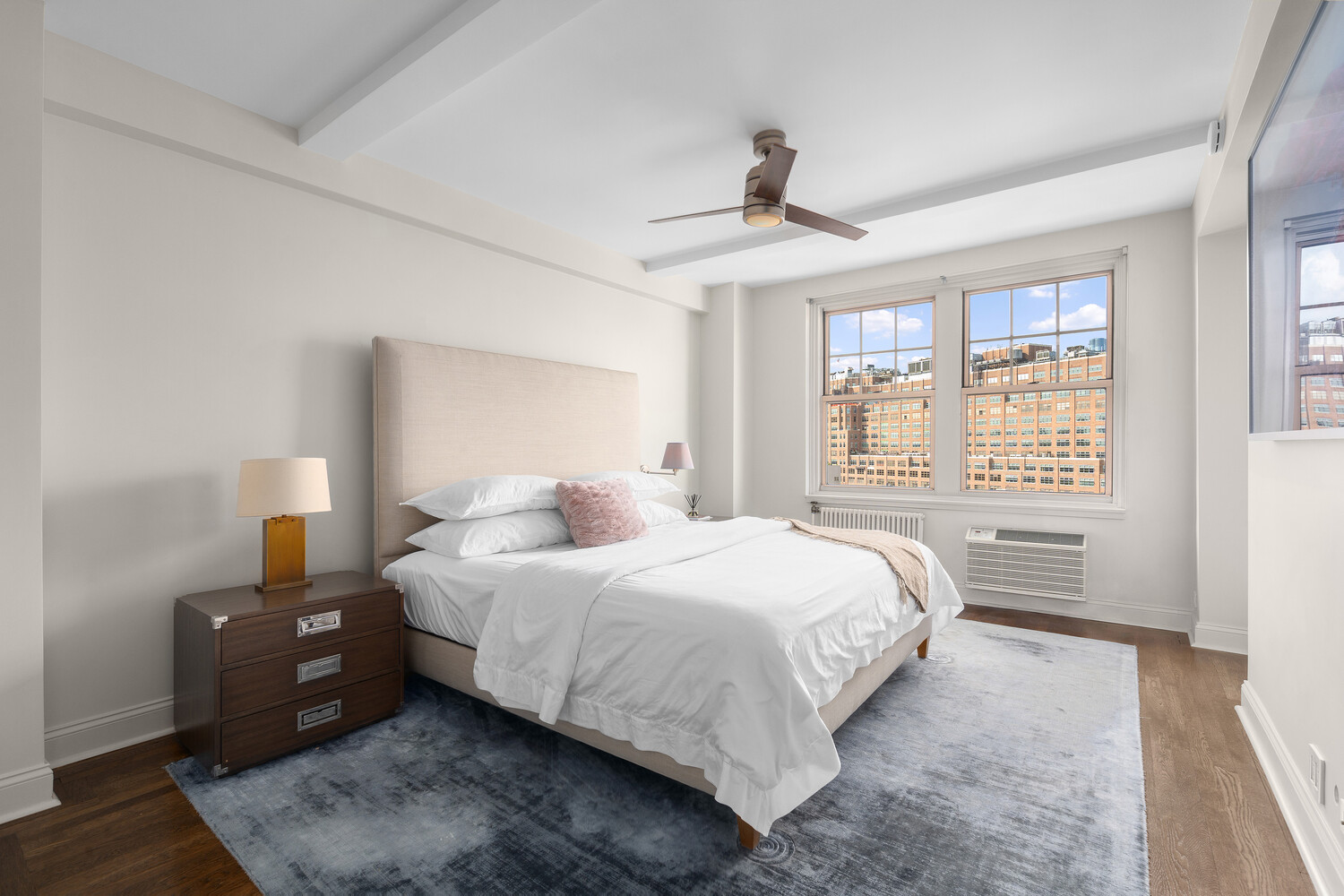 2 HORATIO Street 15J