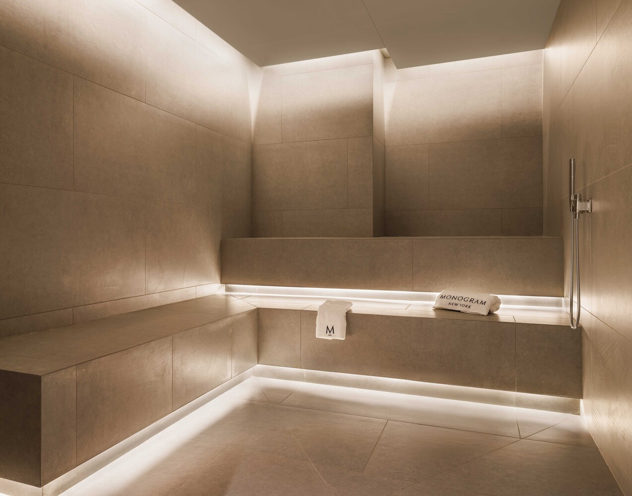 135 E 47TH Street 15B