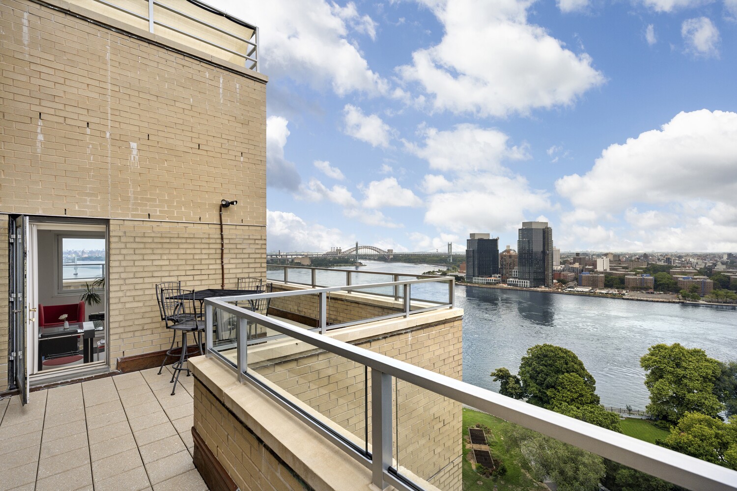 180 E END Avenue PHA