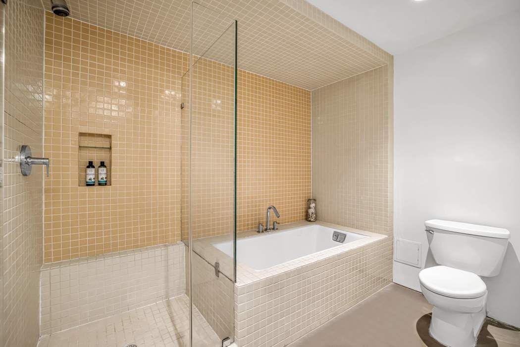 11 W 30th Street 8F