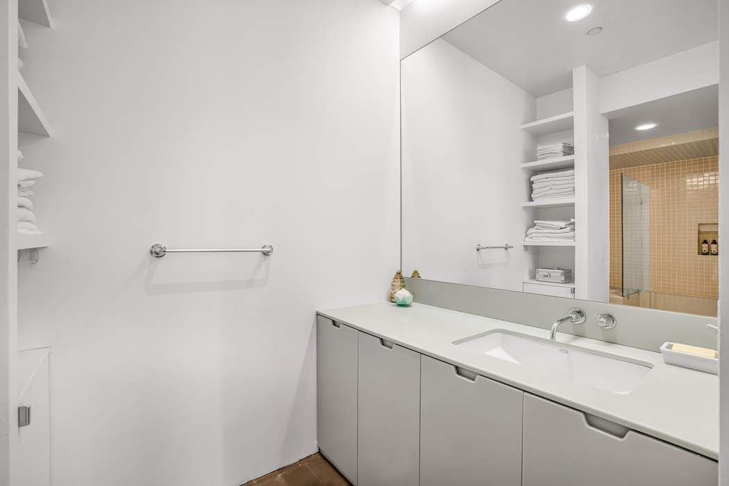 11 W 30th Street 8F