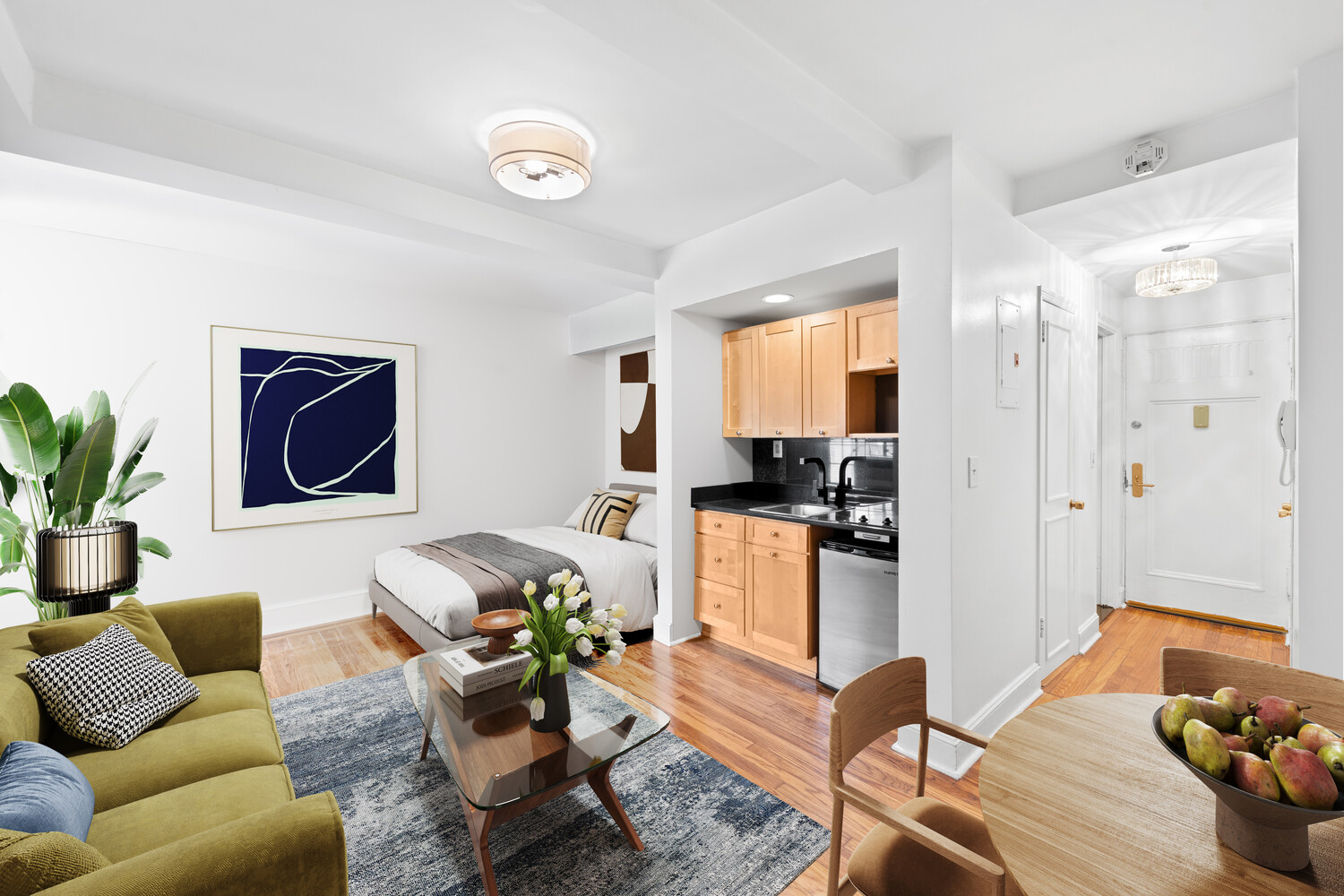 25 TUDOR CITY Place 1009