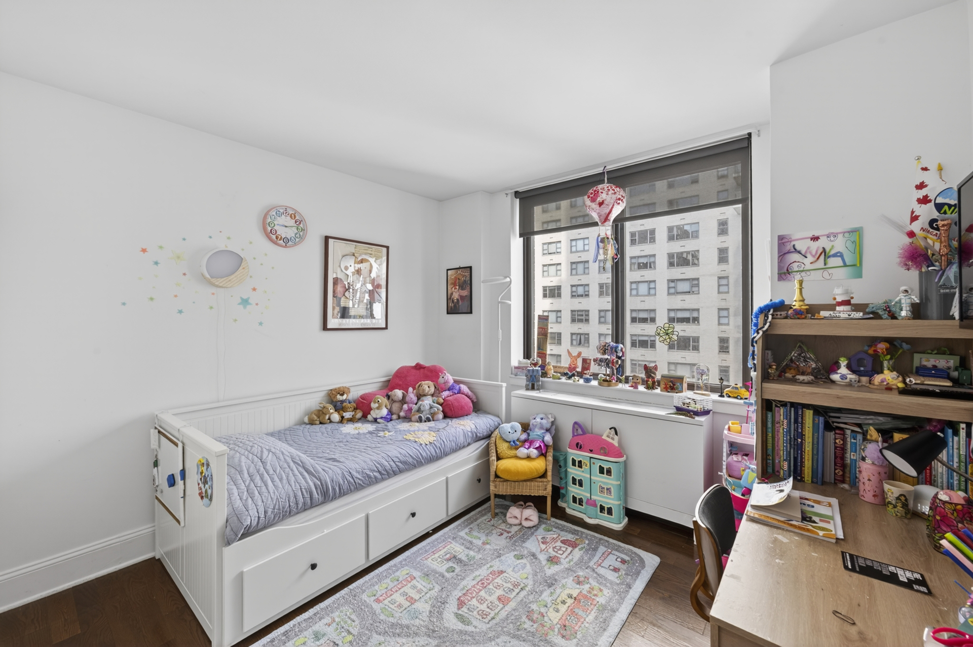 300 E 64TH Street 14A