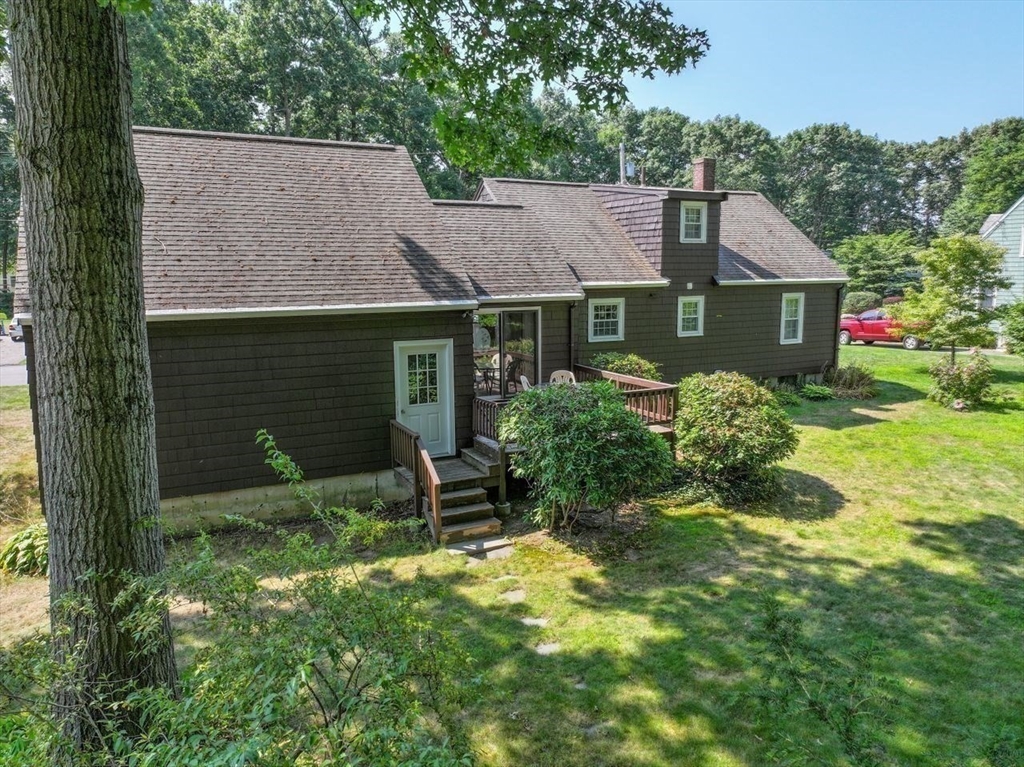 35 Walnut Rd