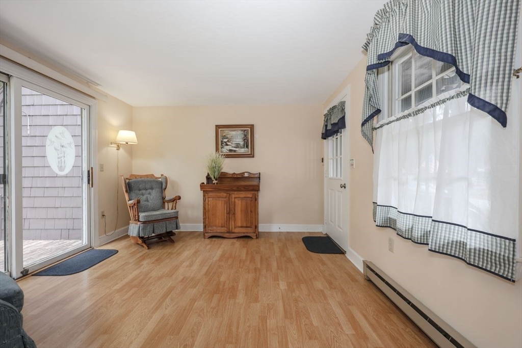35 Walnut Rd