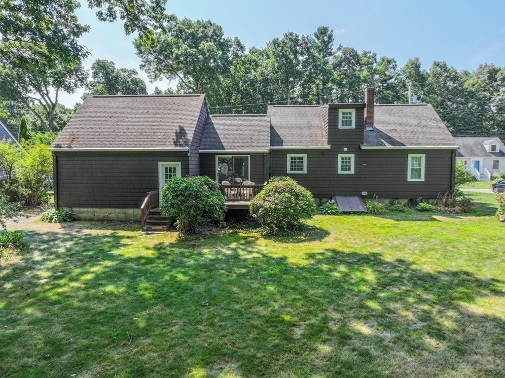 35 Walnut Rd