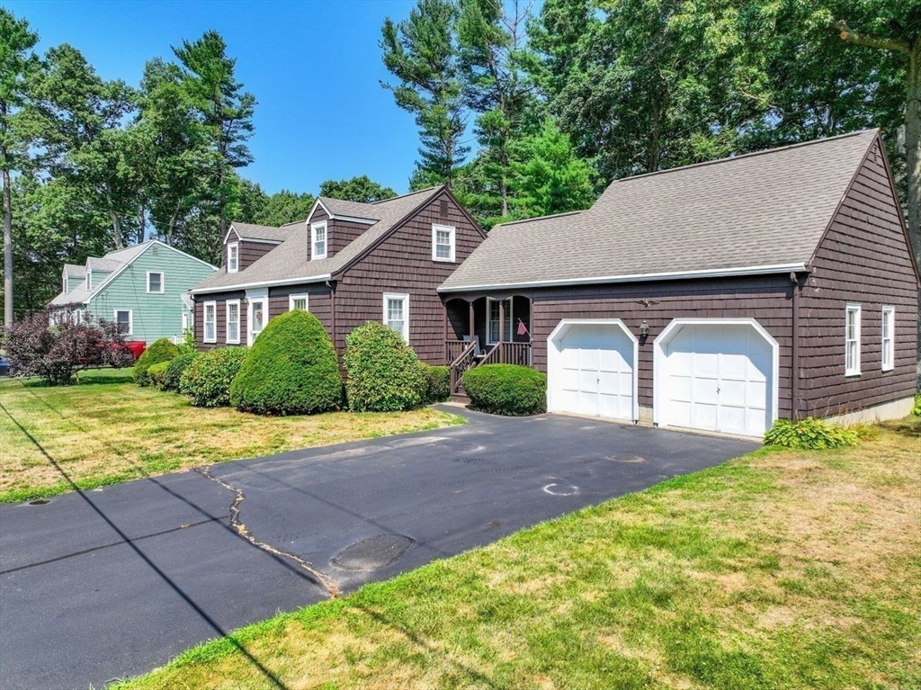 35 Walnut Rd